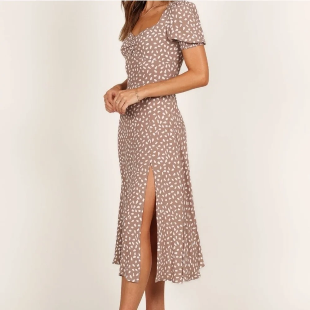 Petal & Pup Mocha Franklin Print Puff Sleeve Midi Dress - Size 2 - Picture 3 of 10